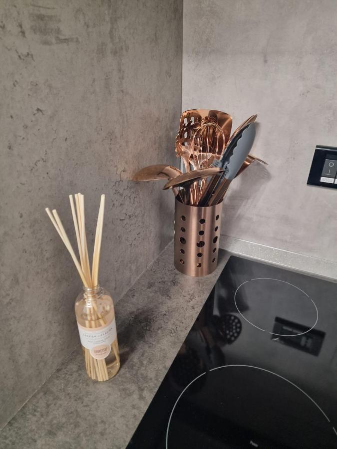 In Pieno Centro Storico Antico Quadrilatero Apartment Bologna Bagian luar foto