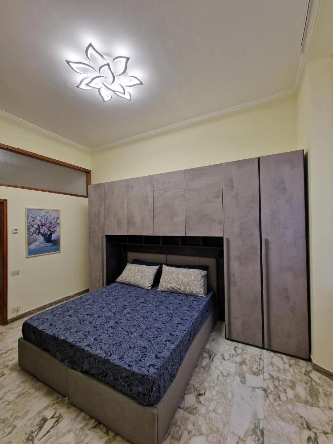 In Pieno Centro Storico Antico Quadrilatero Apartment Bologna Bagian luar foto